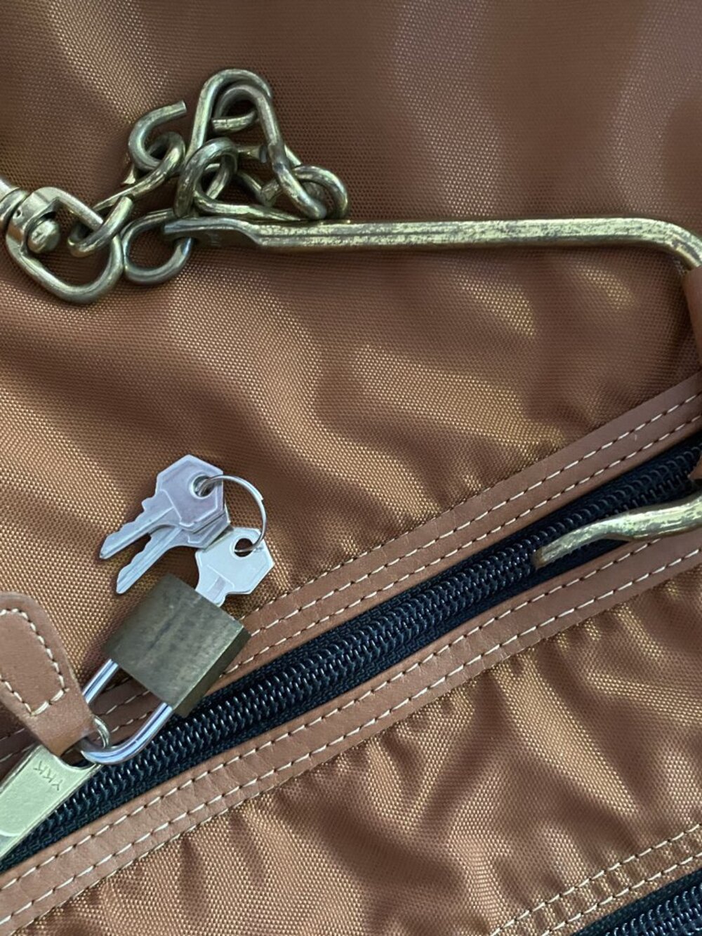 "Coach" Leather and Canvas travel garment bag - USA Made - Beautiful - Picture 8 of 9